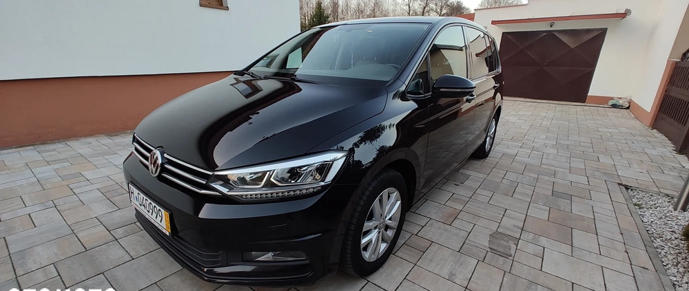 Volkswagen Touran cena 58500 przebieg: 226000, rok produkcji 2015 z Końskie małe 379